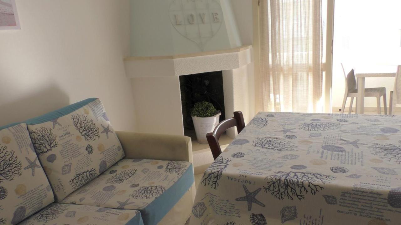 Appartamento La Caletta กัลลีโปลี ภายนอก รูปภาพ